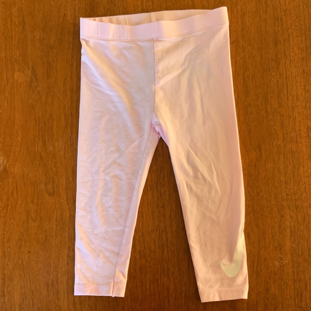 🍓3/$10 Nike Kids Light Pink Leggings size 24m